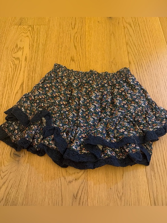 Aeropostale Dresses & Skirts - Aeropostale Floral Blue Ruffle Mini Skirt